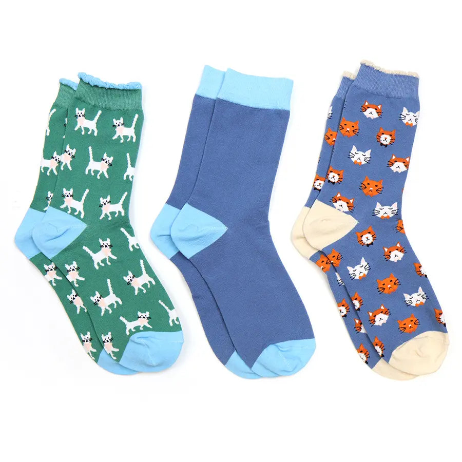 Blue mix cat themed triple sock boxed set