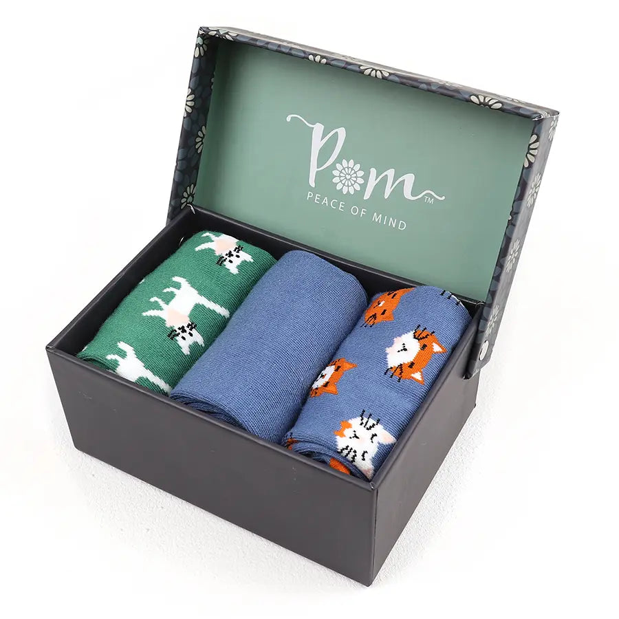 Blue mix cat themed triple sock boxed set